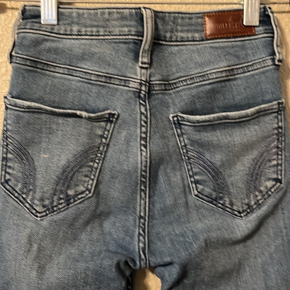 Hollister ultra high-rise super skinny Hollister soft stretch women’s jeans - Picture 4 of 7
